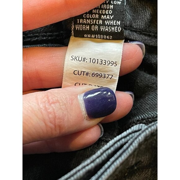 Torrid Denim Black Mid Rise Skinny Leg Cropped Jeans Size‎ 12 - Picture 10 of 10